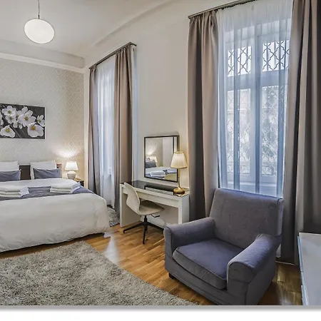 Apartment 4 Bedrooms 4 Bathrooms Luxury In Centre Budapest