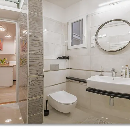 Apartment 4 Bedrooms 4 Bathrooms Luxury In Centre Budapest