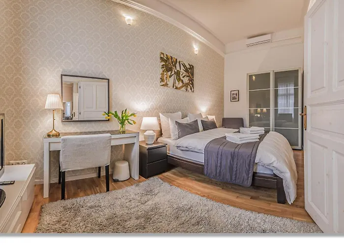 Lejlighed 4 Bedrooms 4 Bathrooms Luxury In Centre *