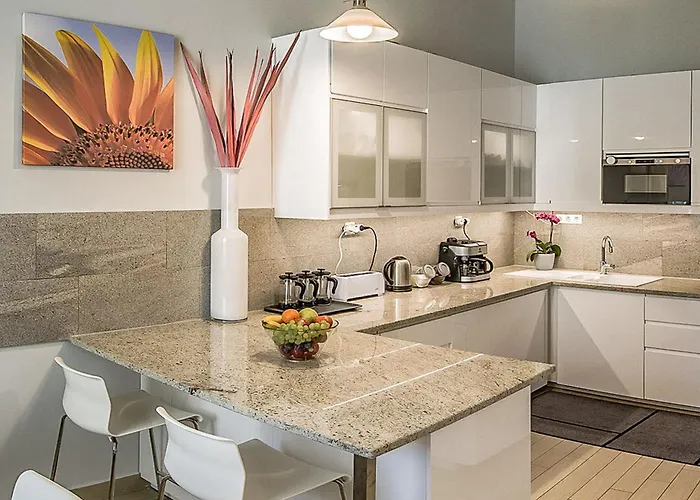 Lejlighed 4 Bedrooms 4 Bathrooms Luxury In Centre
